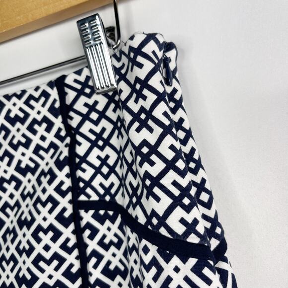 J McLaughlin 6 Navy Blue White Mixed Geometric Print Mini Pencil Skirt Side Zip - Picture 7 of 9
